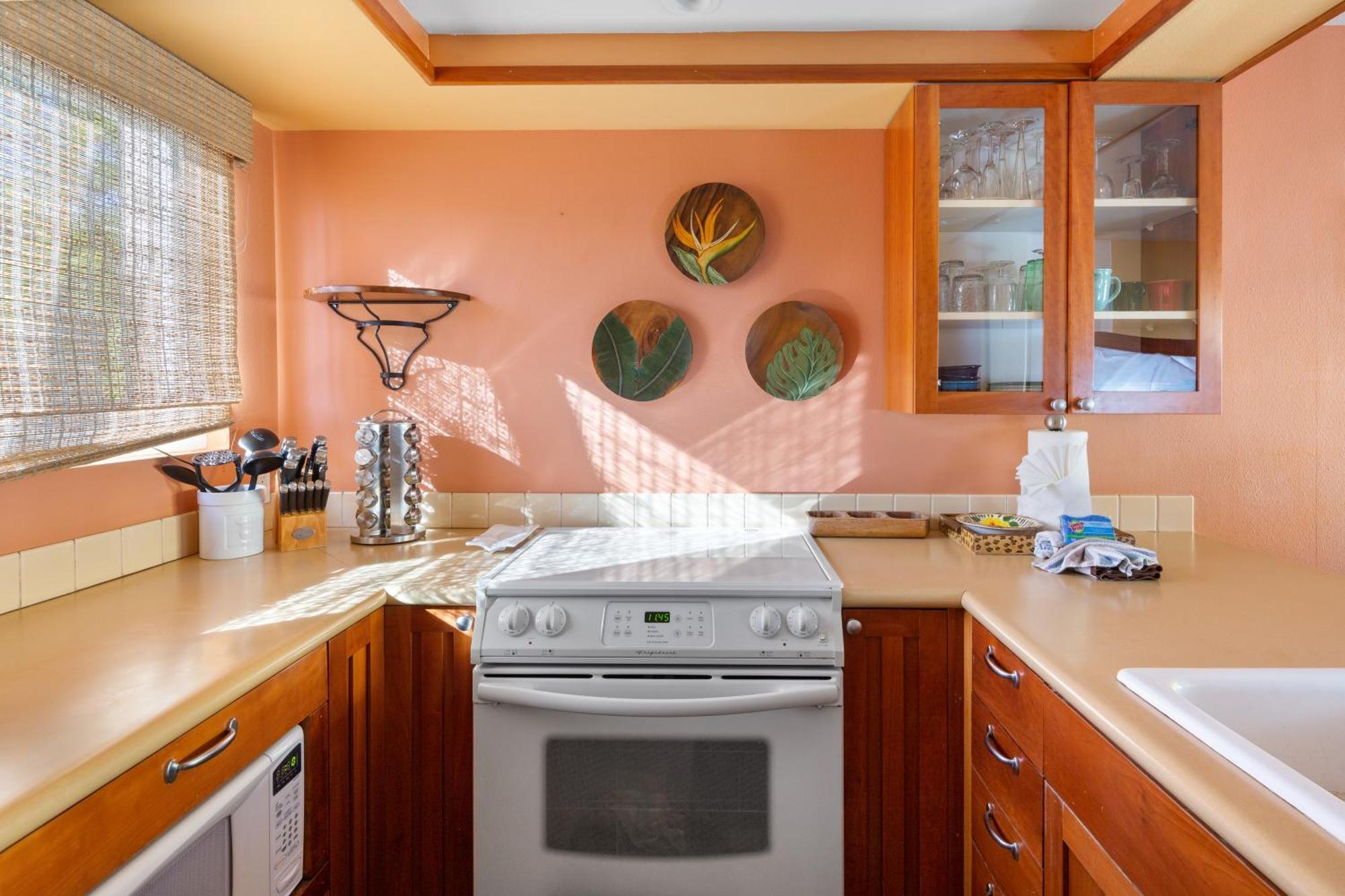 Bamboo Suite, 1 Bedroom, Sleeps 4, Pool & Bbq, Pre-Renovation Summer Sale Kihei Zewnętrze zdjęcie